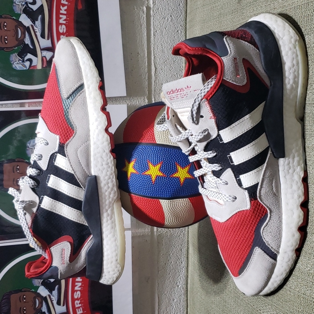 ADIDAS NITE JOGGER SCARLETT
